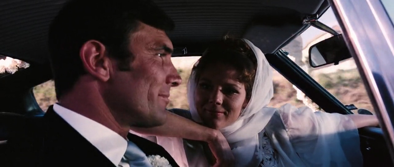 Illustration for article titled On Her Majesty’s Secret Service: The James Bond Christmas Special!